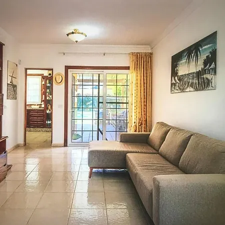 Preciosa Casa Con Fantastica Terraza أذيخي